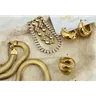 Savvy Bling logo